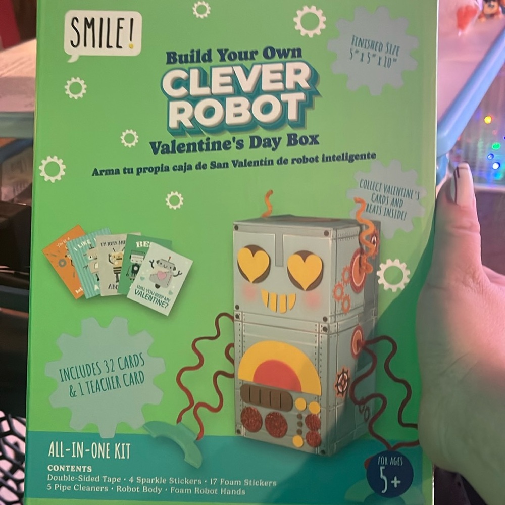 NWOT ROBOT CARD KIT